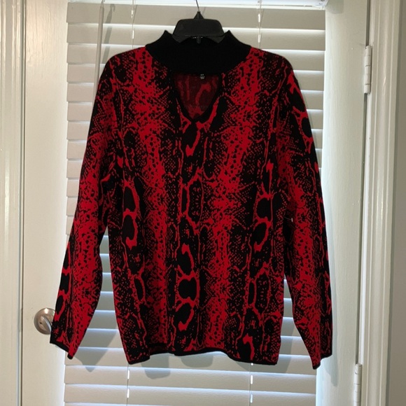 HOLIDAY DEAL! Black and Red High Neck Sweater - Picture 1 of 5